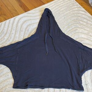 Z Supply Navy Cropped Hoodie Sweatshirt size small